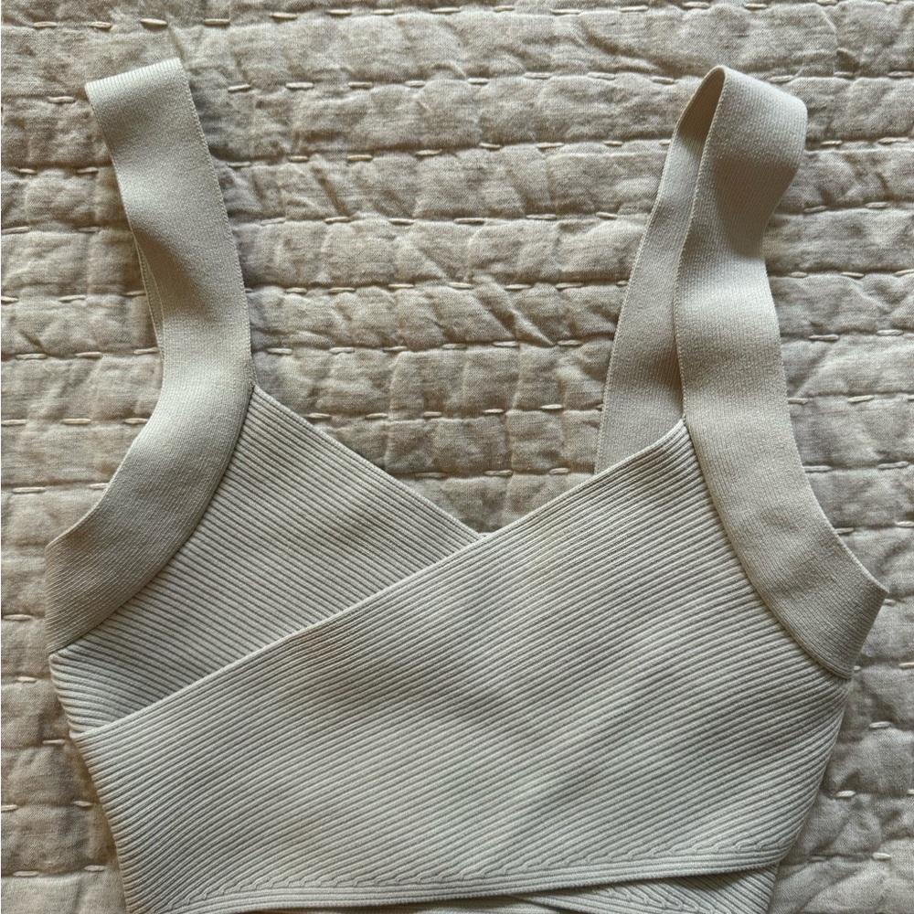 Aritzia Beige Ribbed Crop Top